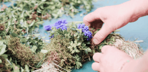 Blumenkränze in Liebe gebunden©Trauerkompass, 768x375